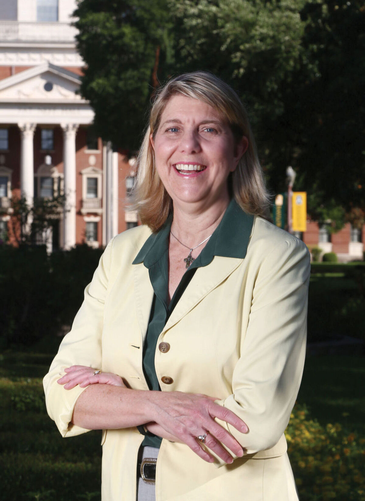 Linda Livingstone.jpg